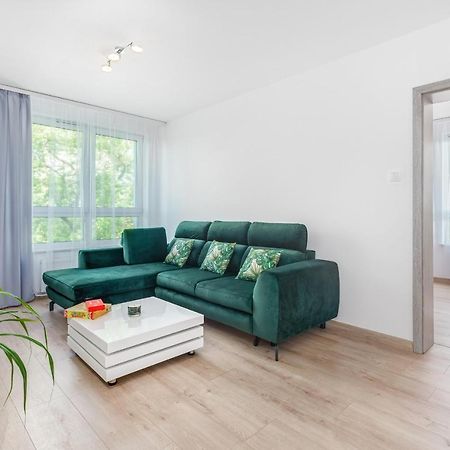 Apartament Deluxe Platany C38 By Renters Apartment Kolobrzeg Exterior photo